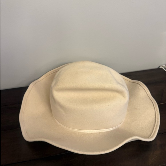 Vintage Cream Felt Western Cowboy Hat Bucking Bronco main image 2